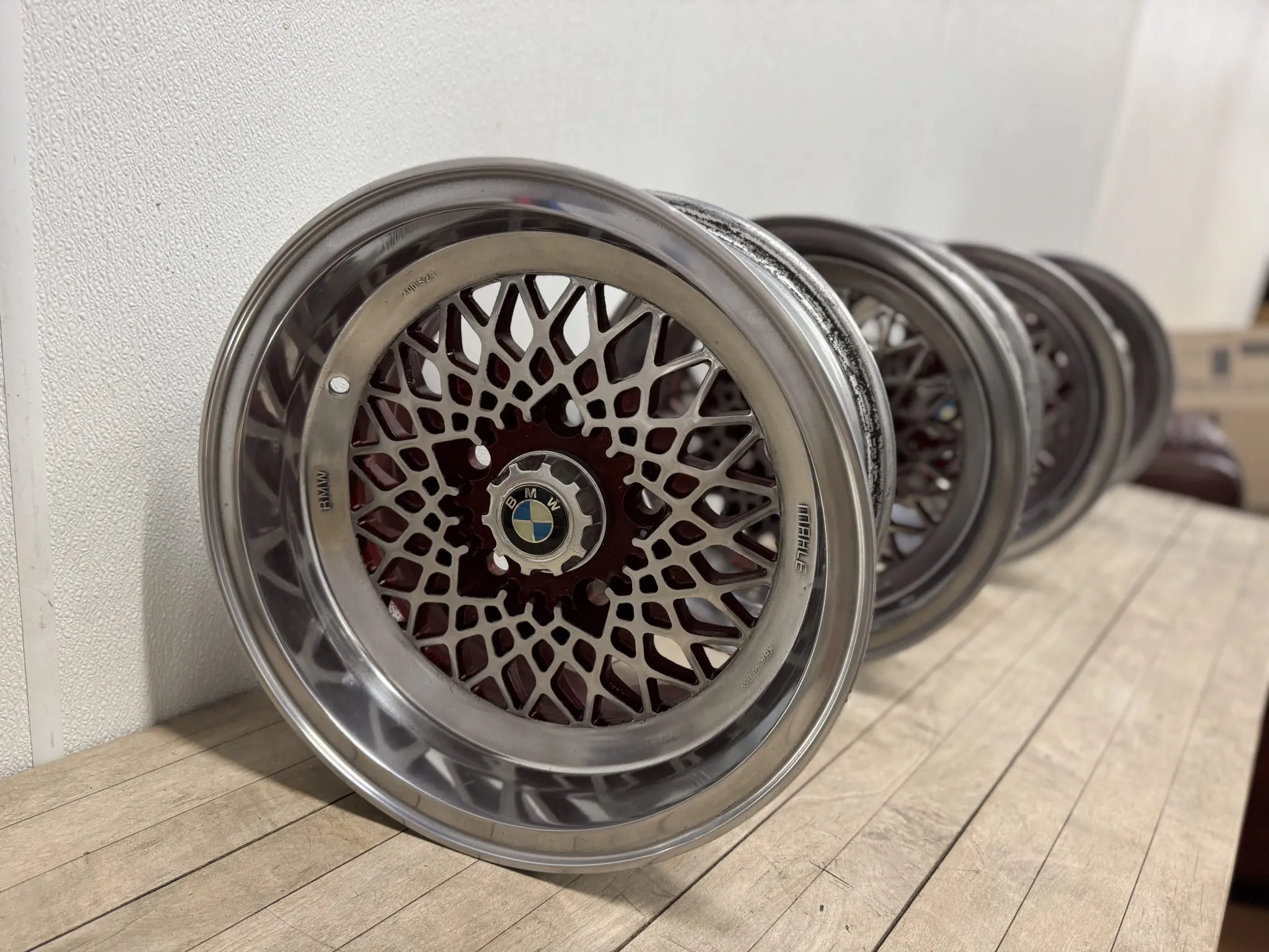 14×7″ Mahle Basketweave Wheels for BMW 3.0 CSL - Image 6