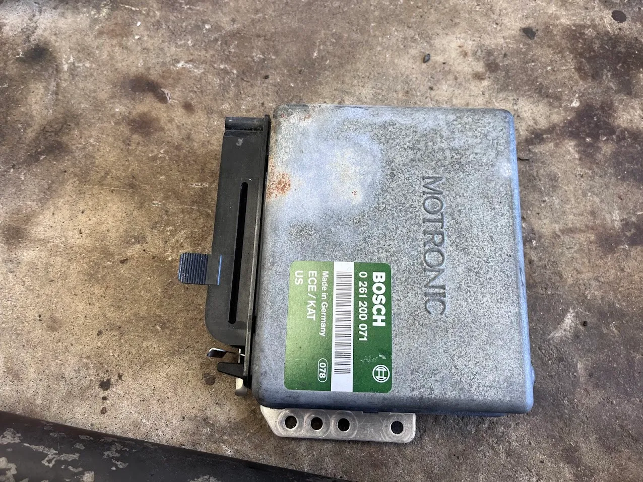 BMW S14 Engine and Getrag 5-Speed Gearbox - Image 34