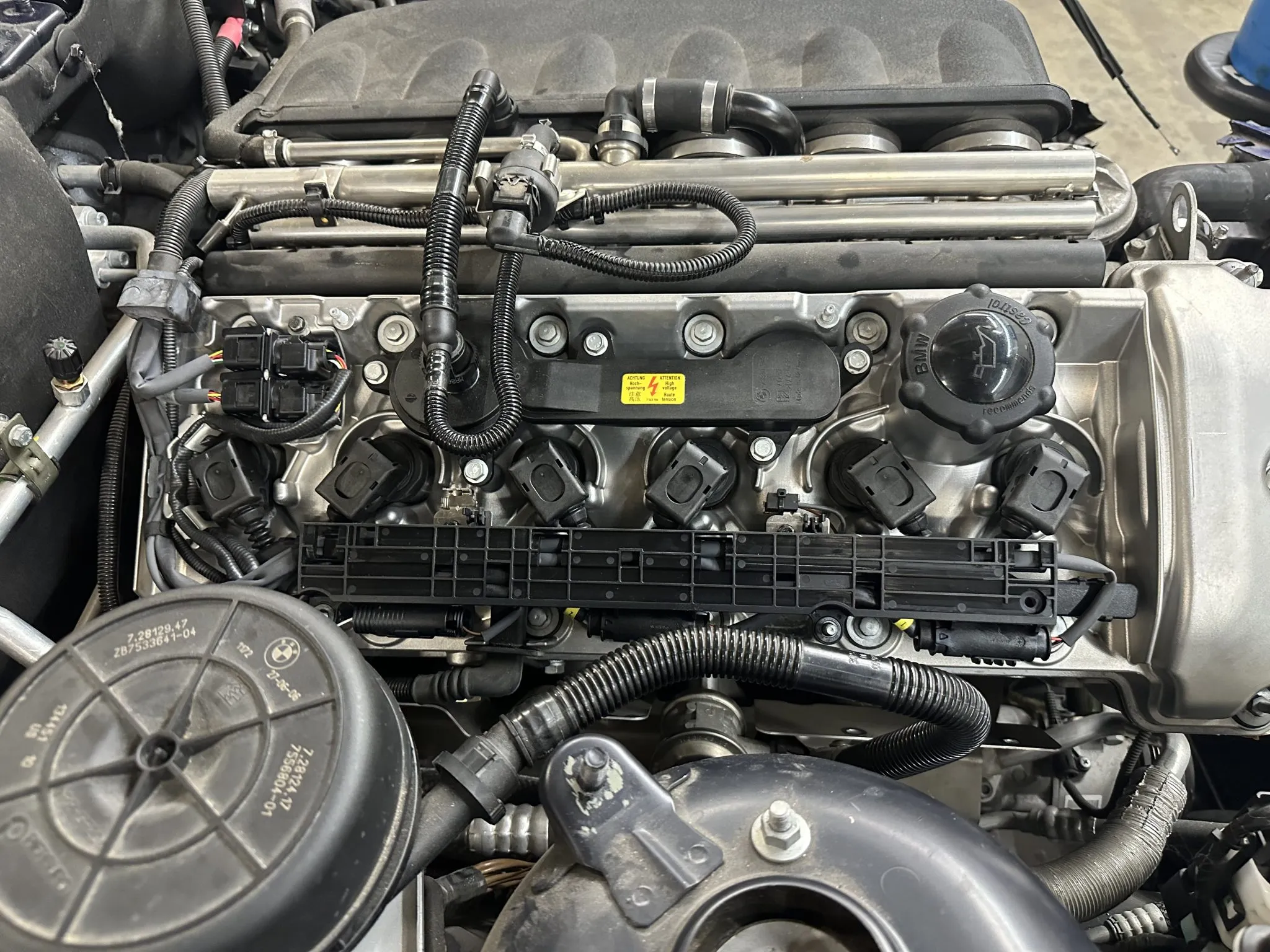 BMW S54B32 Engine and 6-Speed Gearbox - Image 8