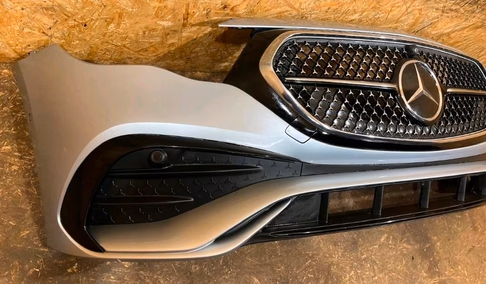 MERCEDES W214 AMG CAMERA 6 PDC FRONT BUMPER - Image 4