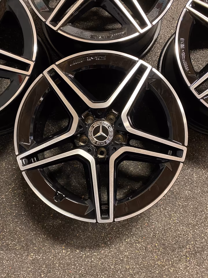 Genuine Mercedes 18 Inch AMG A35 CLA35 W177 C118 A1774011800 - Image 4