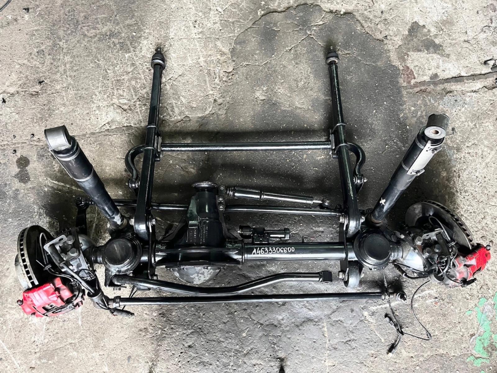 Mercedes G 500 W463 Front Axle Differential - Image 5