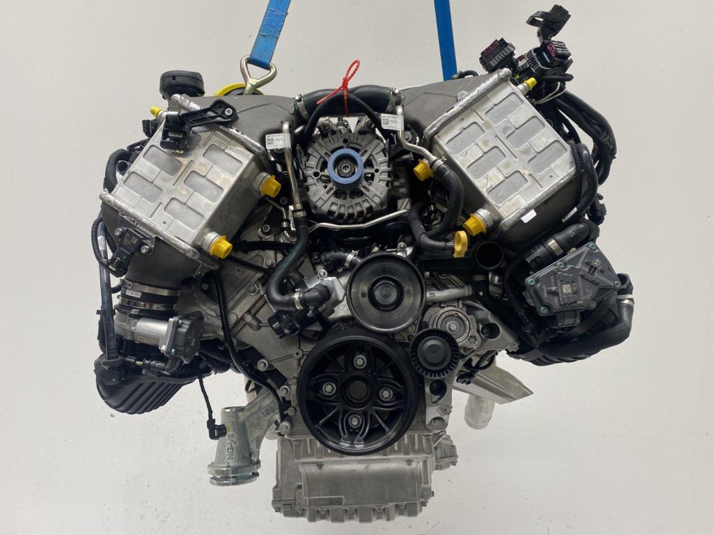 BMW Alpina XB7 Engine N63M15A - Image 2