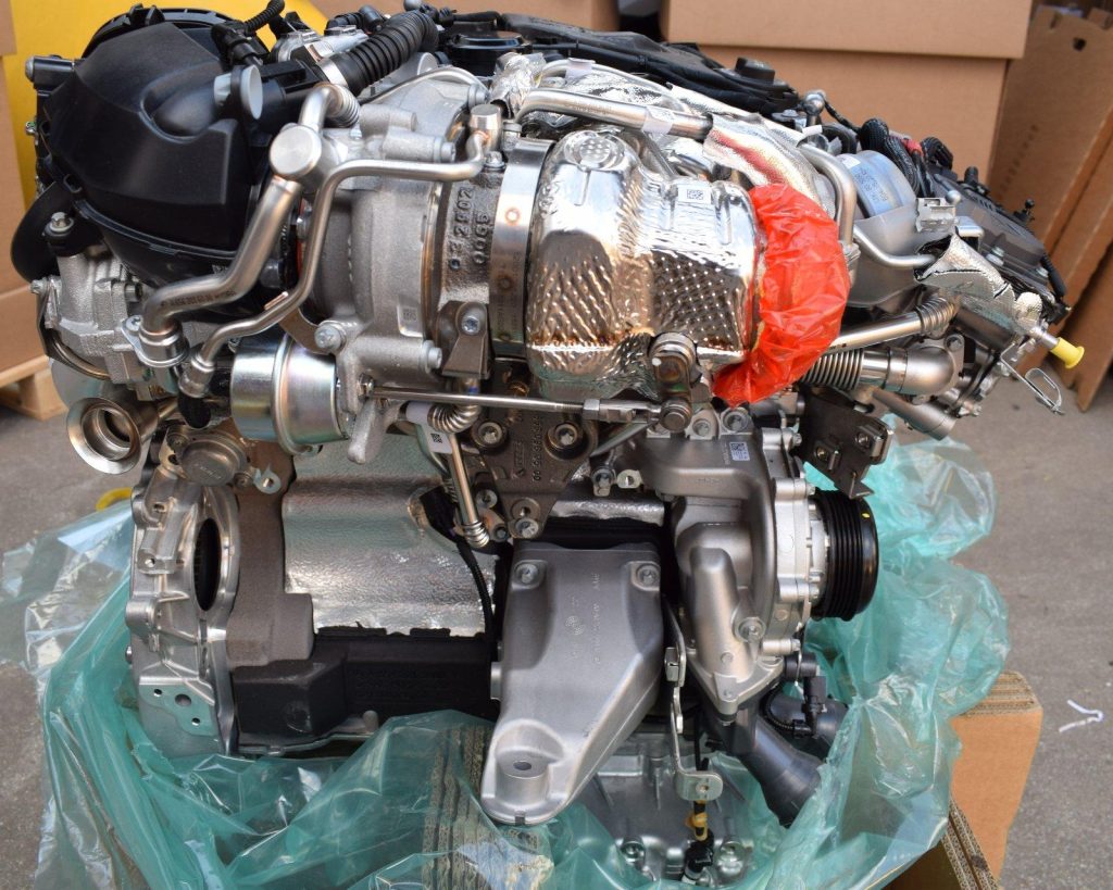 Original Mercedes Engine OM654 - Image 7