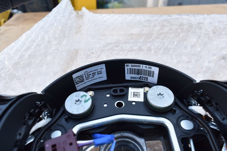 Mercedes AMG Performance steering wheel SLw232 steering wheel heating steering - Image 3