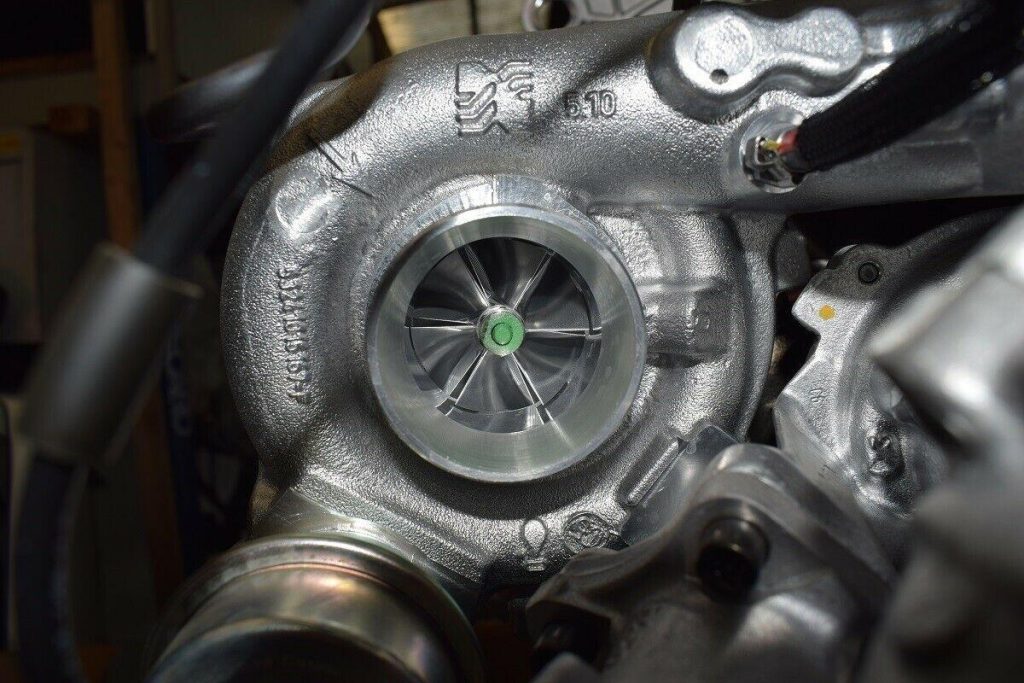 Mercedes OM651.912 / 651.912 Diesel Engine - Image 9