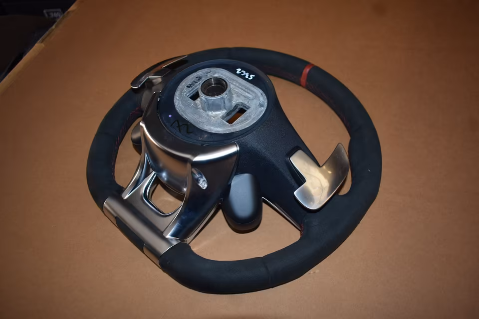 Genuine Mercedes AMG Performance Steering Wheel Driver Unit a0004608813 - Image 2