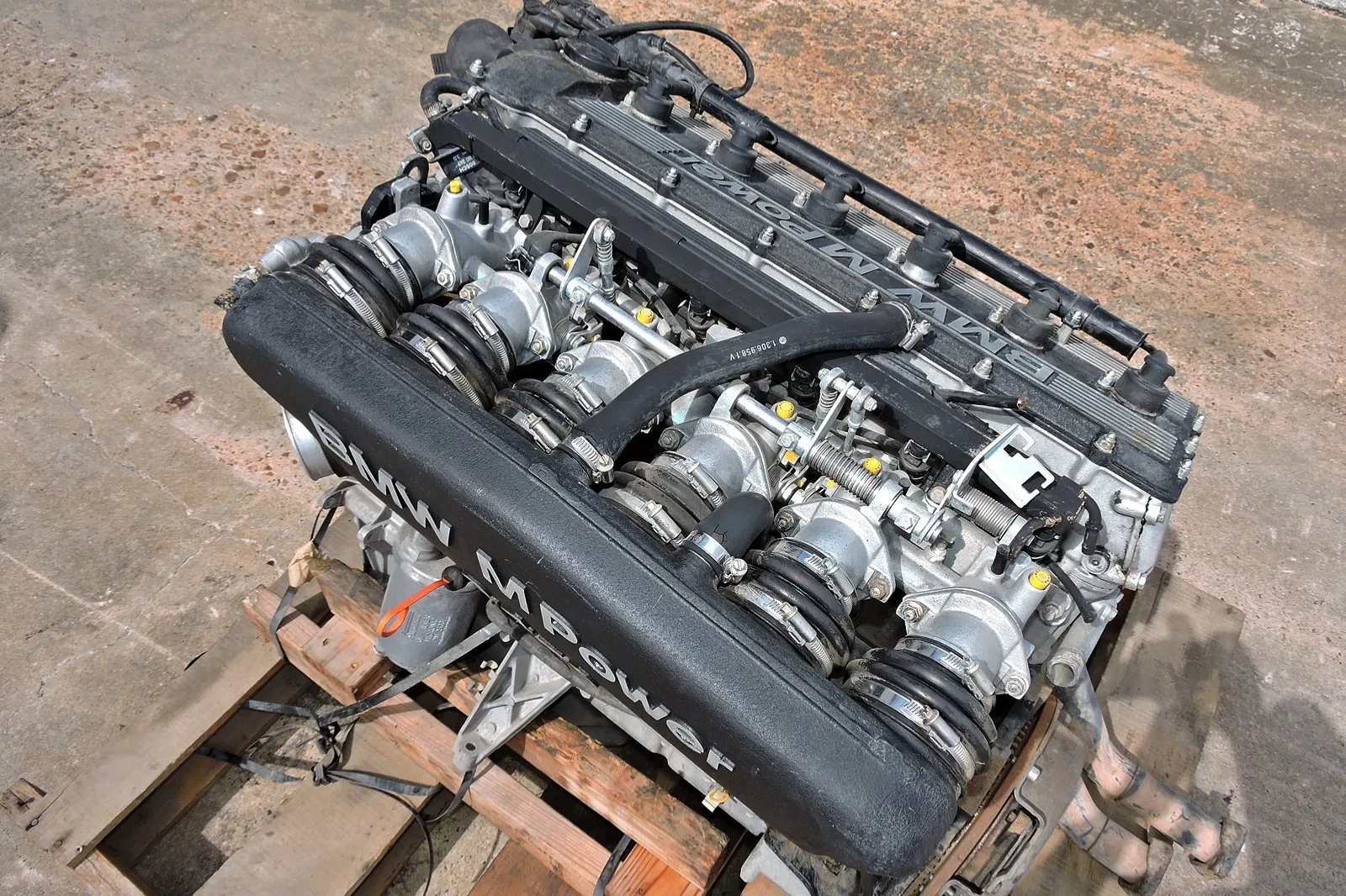 BMW S38 Engine - Image 11