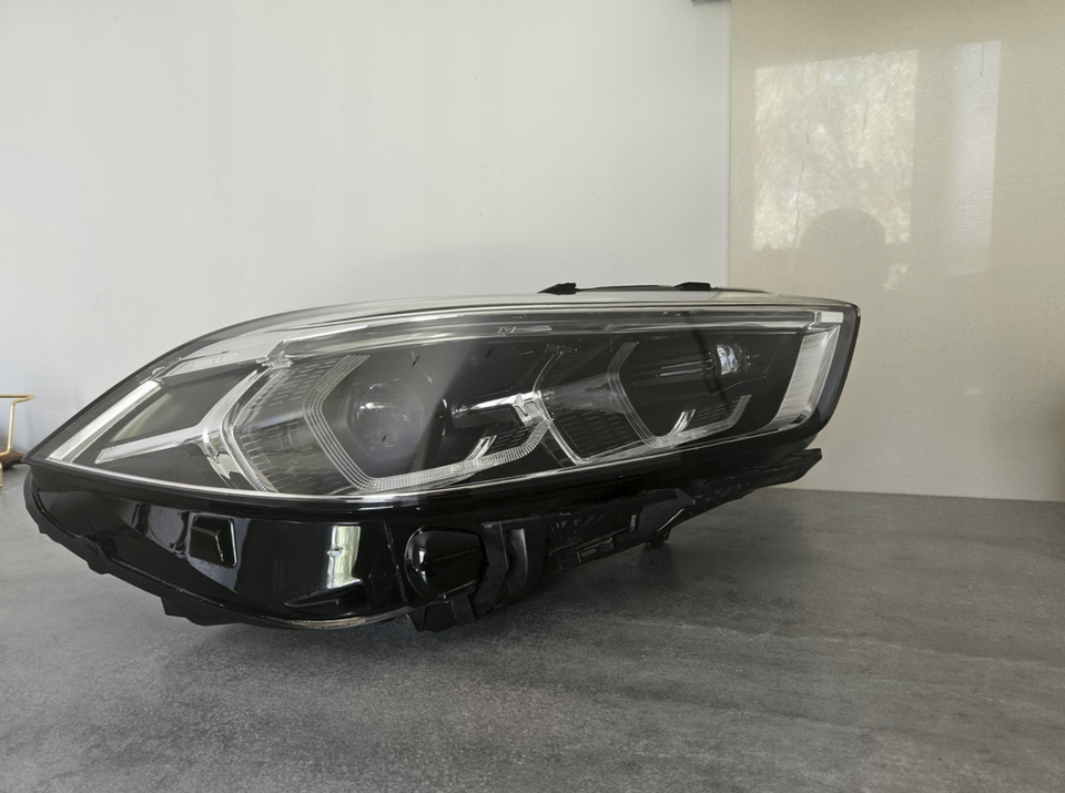 BMW 1 Series F40 Headlights - Image 2