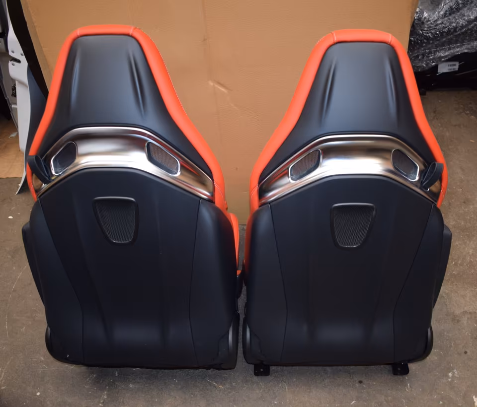 Mercedes AMG Performance Seats SL R232 OEM Seats red SL63 - Image 4