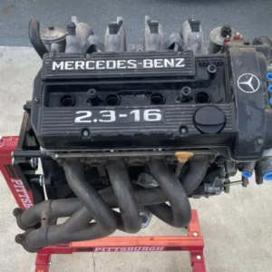 Mercedes-Benz 190E 2.3-16 Engine