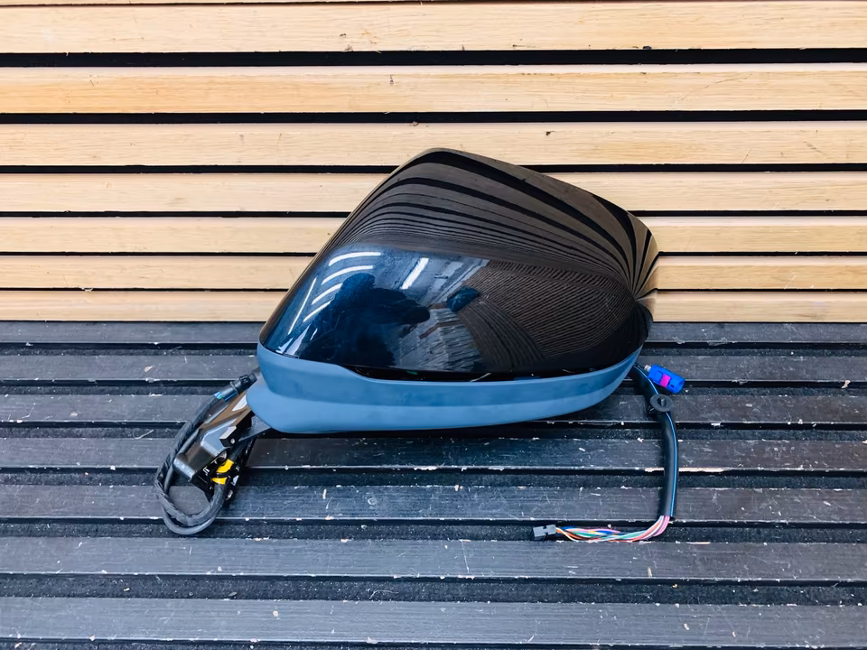 Bentley Bentayga Exterior Mirror Left 36A857507A 36B857539 - Image 10