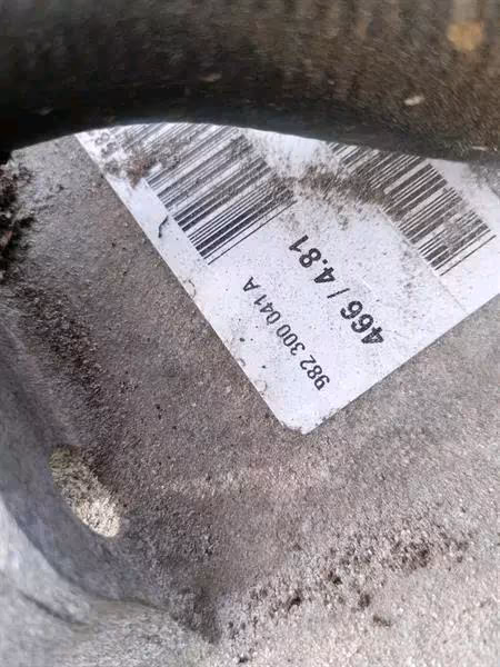 PORSCHE CAYMAN 718 manual gearbox 2.0 G8200 - Image 2