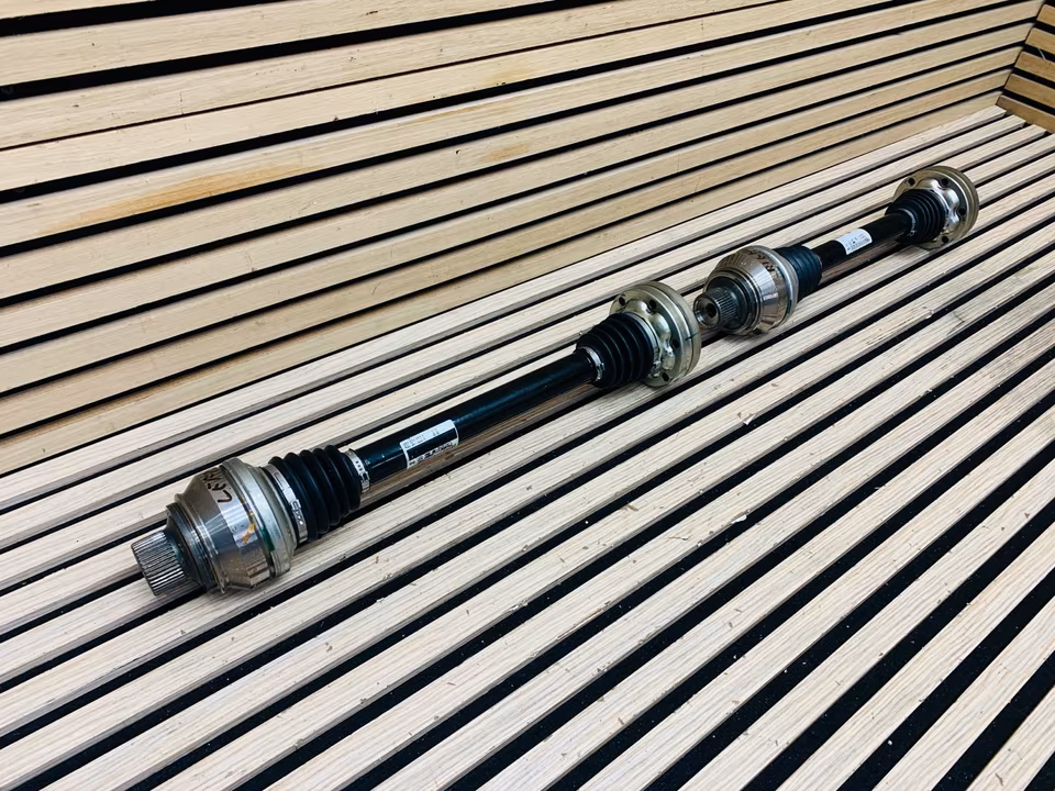 Lamborghini Huracan Drive Shaft Rear Left Right 4S0501204A - Image 8