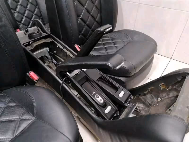 BENTLEY ARNAGE T 2005 Mulliner Leather Seat - Image 2