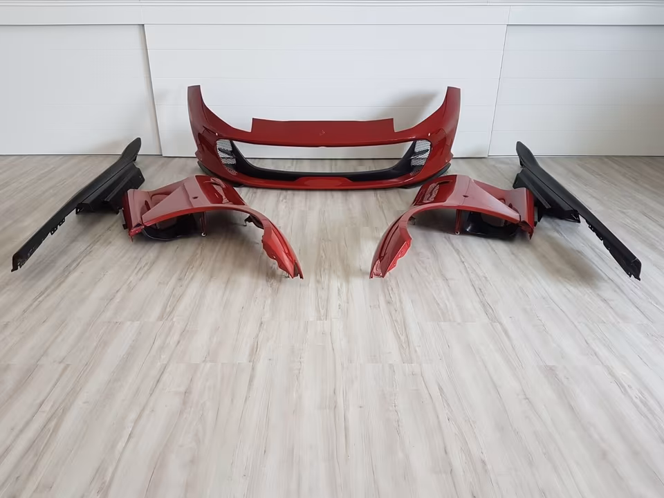 Ferrari 812 Superfast Bumper Fender Sills - Image 7