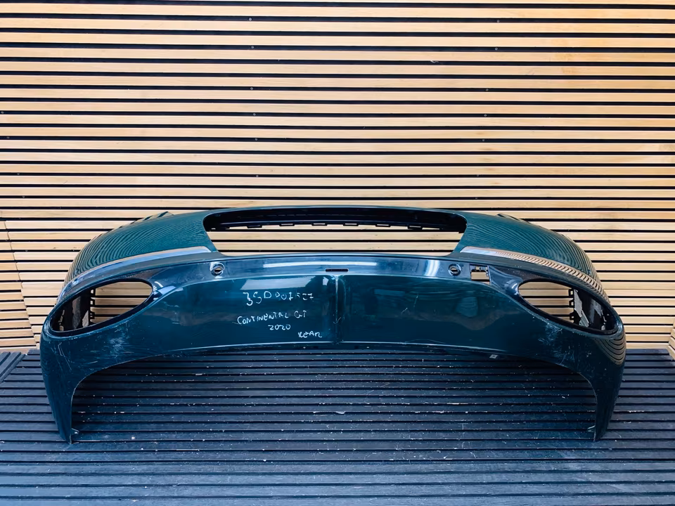 Bentley GT GTC Rear Bumper 3SD807511 3SD807527 - Image 11