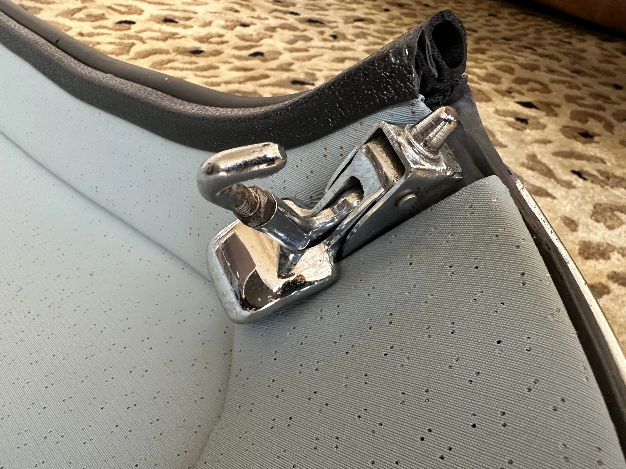 Jaguar E-Type Series III Removable Hardtop - Image 2