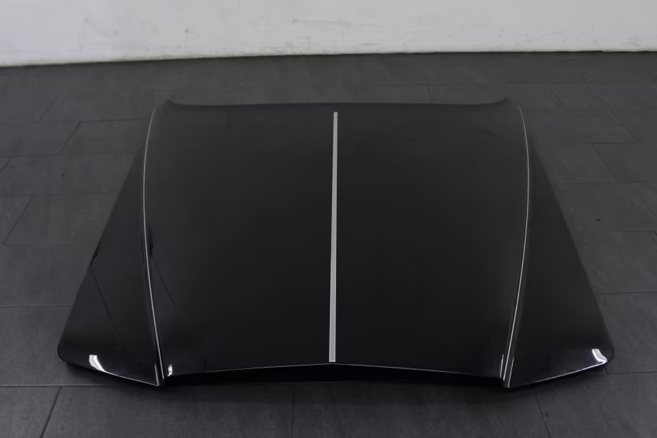 Rolls Royce Phantom RR1 bonnet 7197088 front flap R19 black