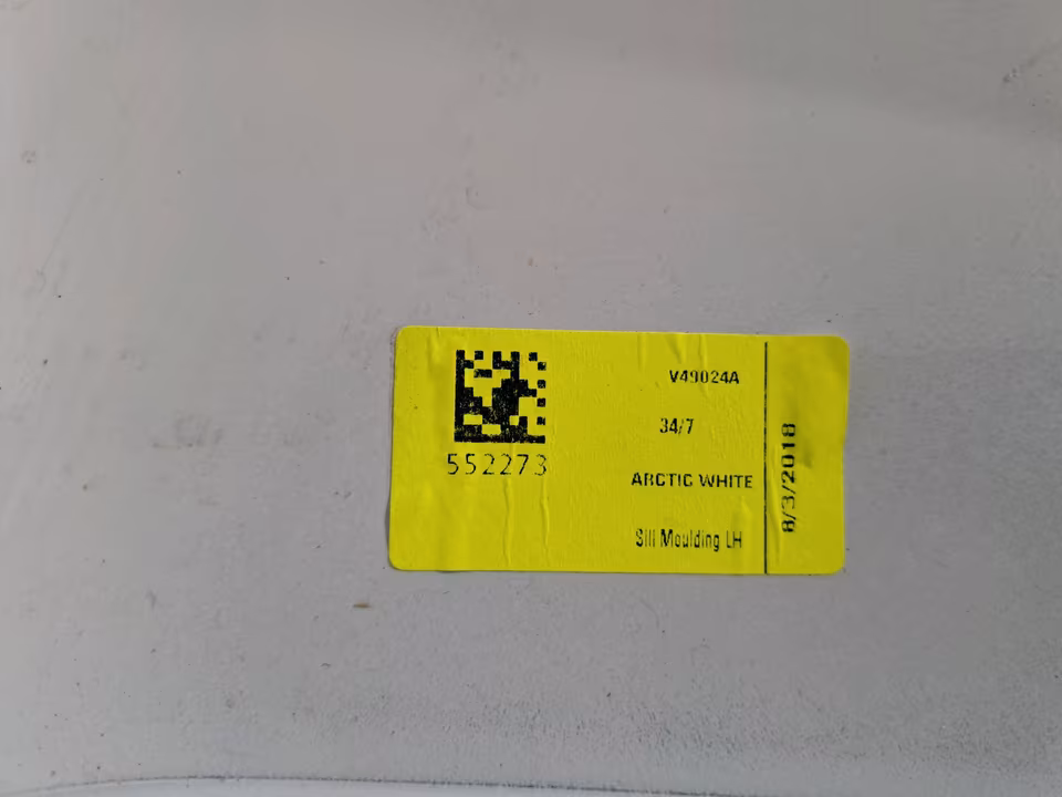 Rolls Royce RR6 Wraith Dawn Side Skirts Left Right - Image 4