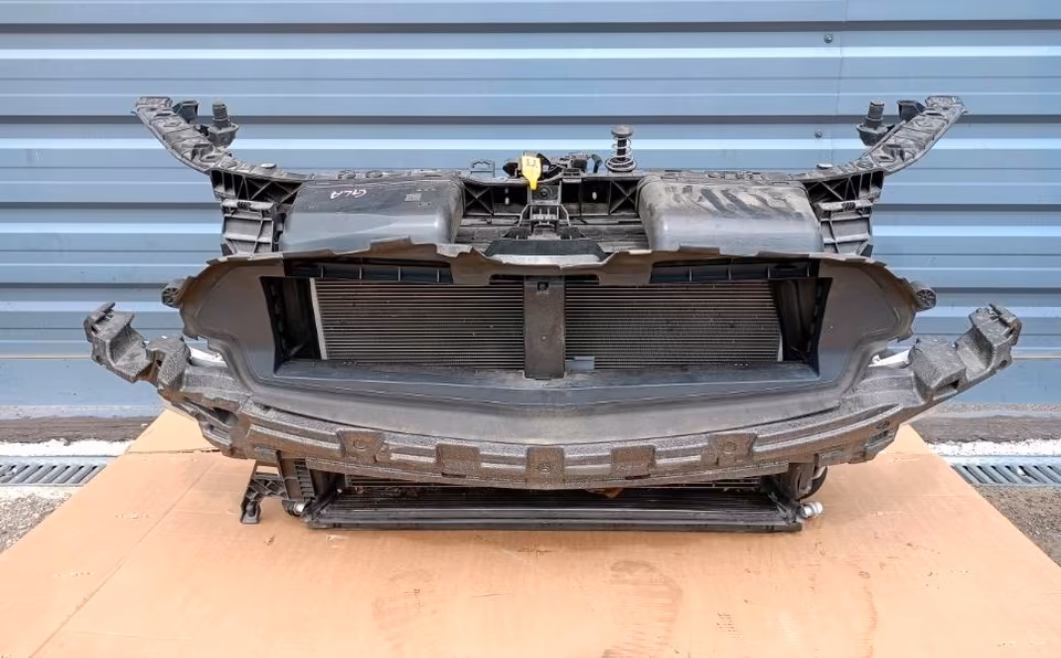 MERCEDES GLA 45 AMG II H247 AMG complete front package - Image 4