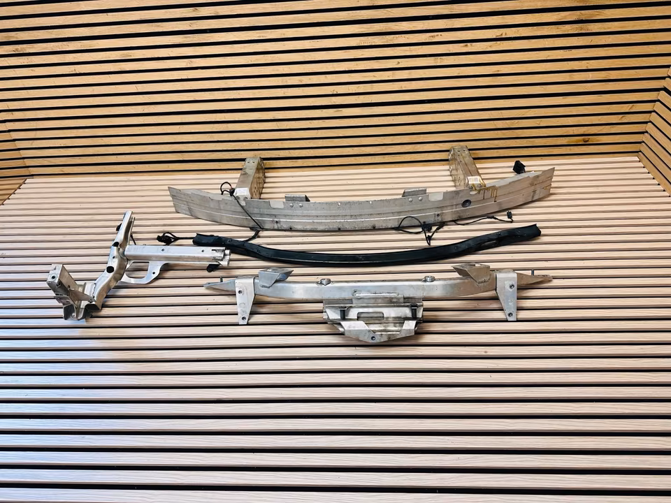 Rolls Royce Ghost Carrier Front - Image 11