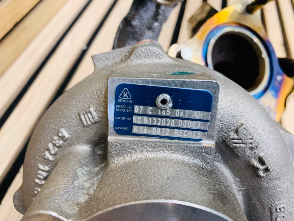 Bentley GT GTC Turbocharger Right 07C145061H - Image 5