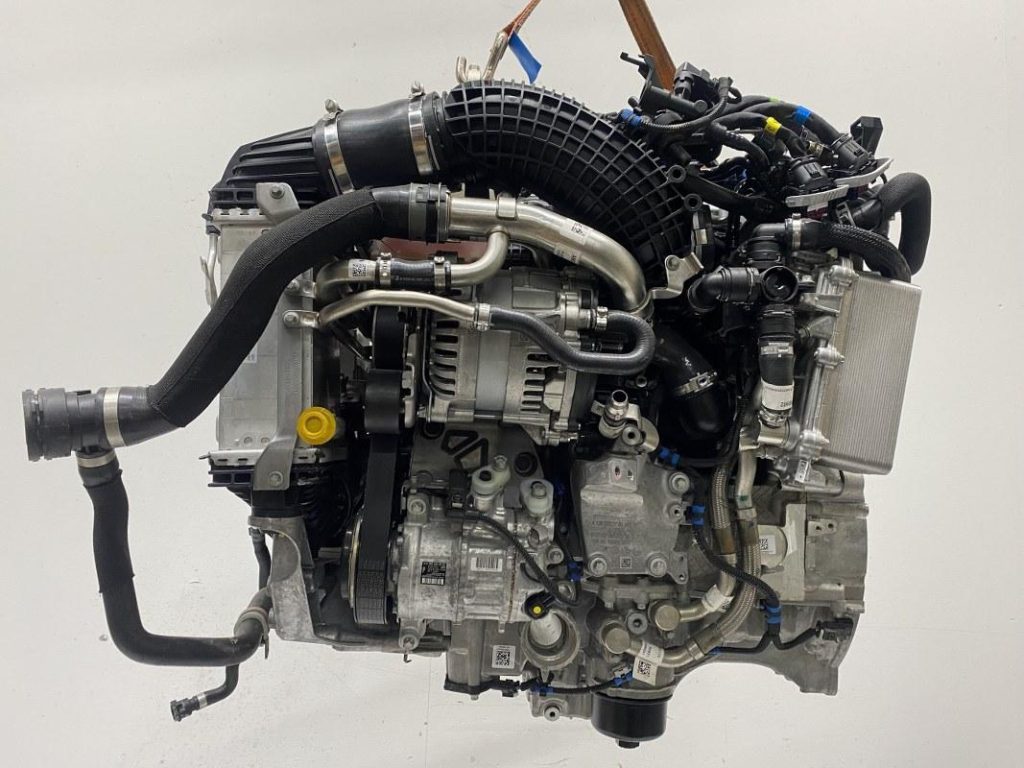 Mercedes-AMG C63 S Engine M139.580 (W206, 2022) - Image 6