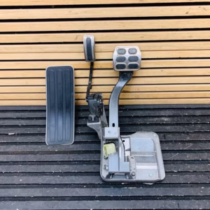 Bentley GT Pedal Accelerator Pedal Brake Pedal 3W1723139 3W1721503A