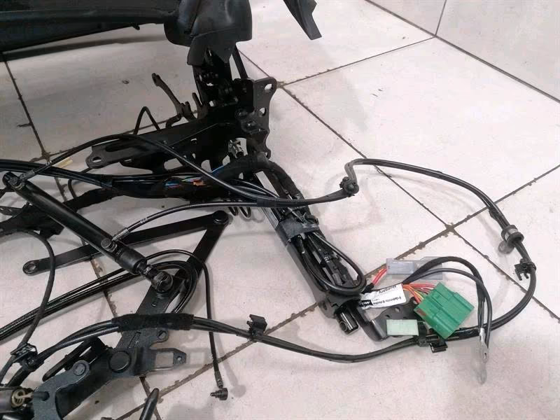 McLaren 600LT Spider Soft Top Roof Complete - Image 9