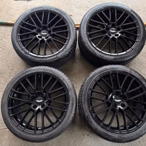 Aston Martin Vantage V8 winter tires 235/40 275/35 R19 rims
