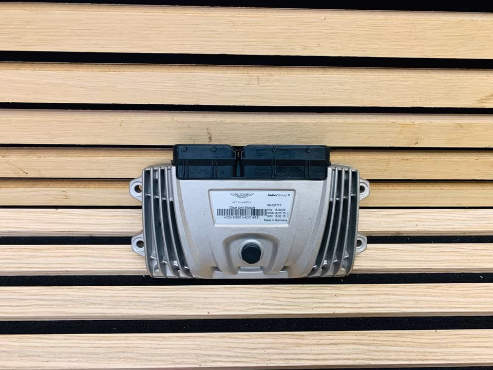 Aston Martin DB11 control unit HY5312K511AD - Image 3