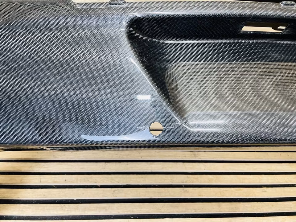 McLaren 650s rear bumper carbon 11A7741CP.02 - Image 6