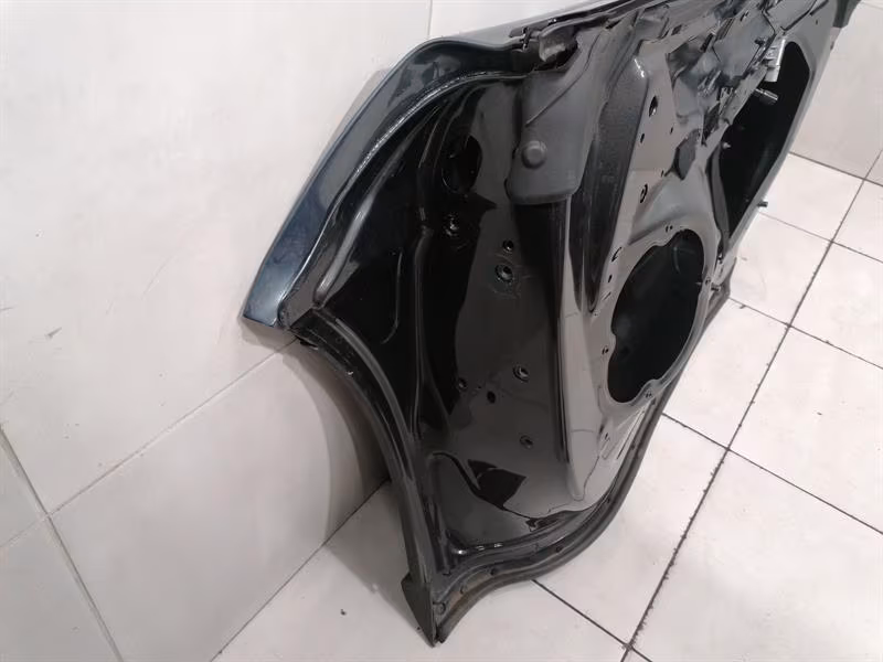 McLaren 570S Spider Right Front Door - Image 4