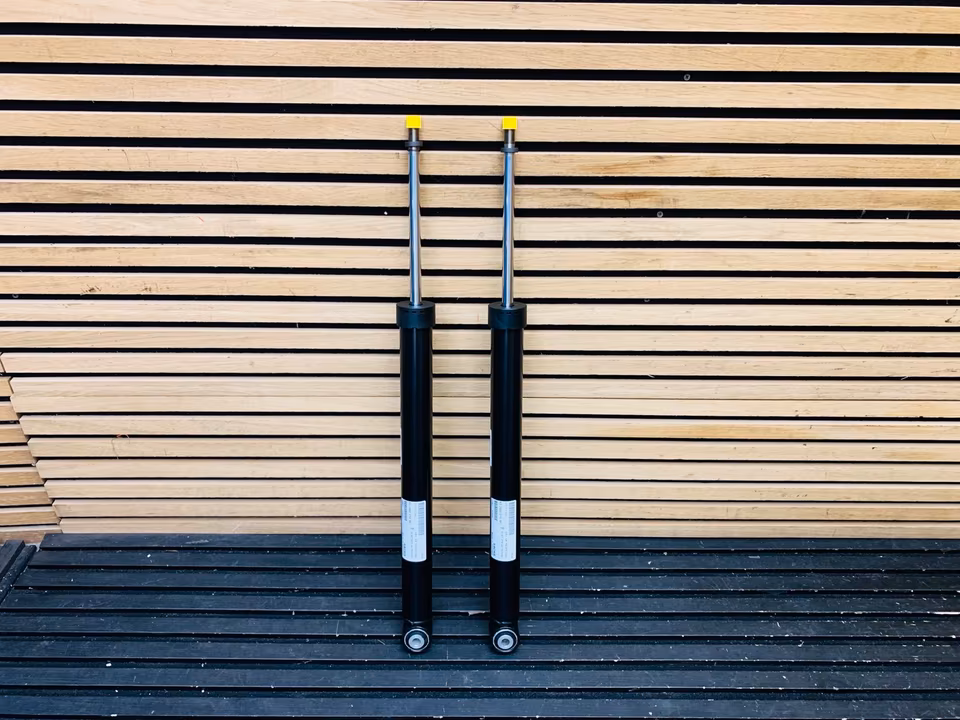 Bentley GT GTC Shock Absorber Left Right Rear 975513035J - Image 8