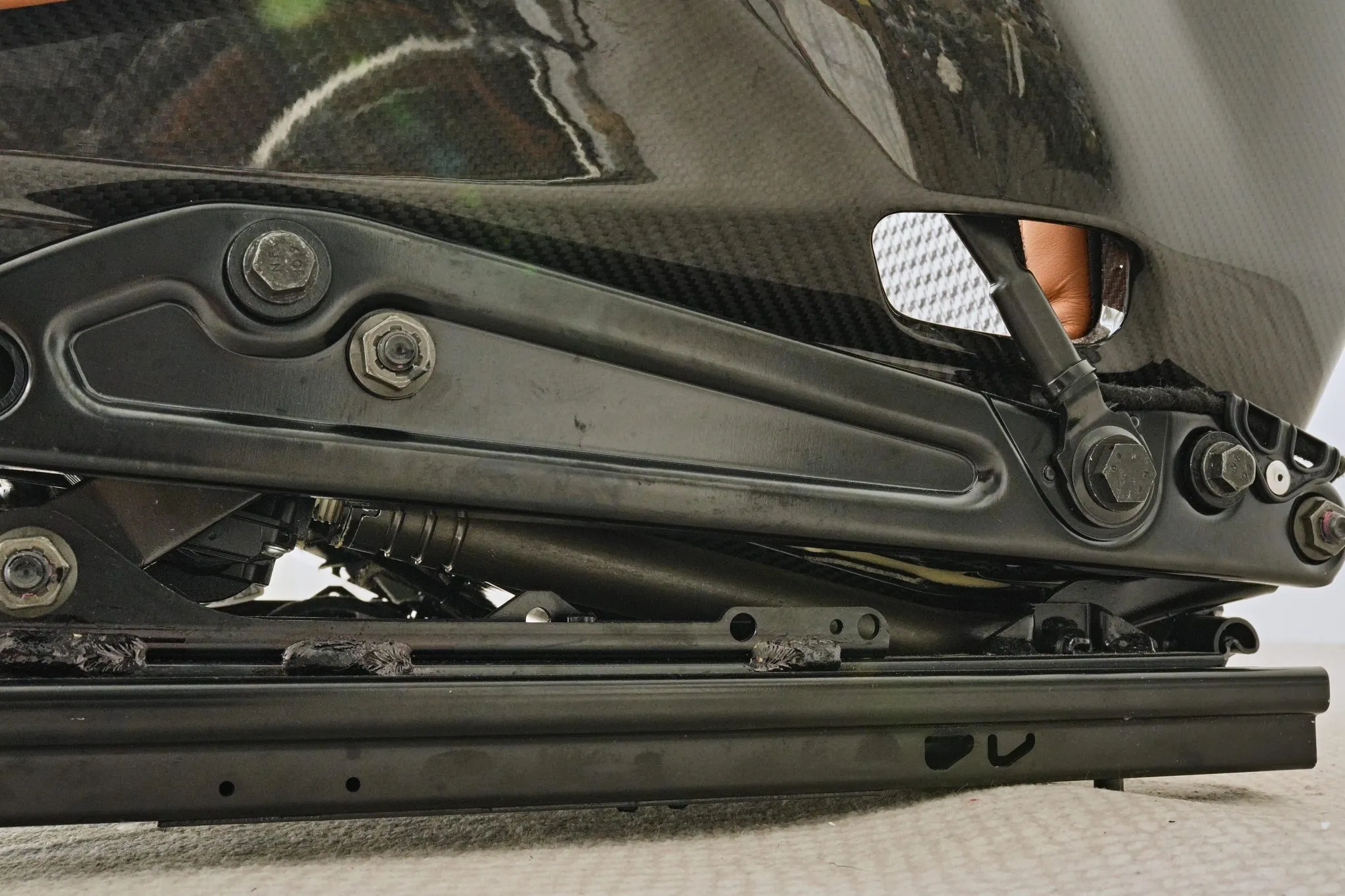 Porsche 992 GT3 Bucket Seats - Image 49