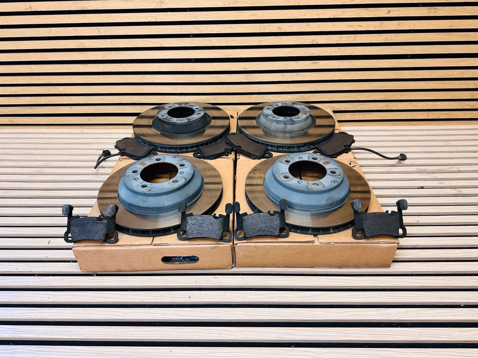 Porsche Cayenne Front Rear Brake Disc 9Y0615302 9Y0615601