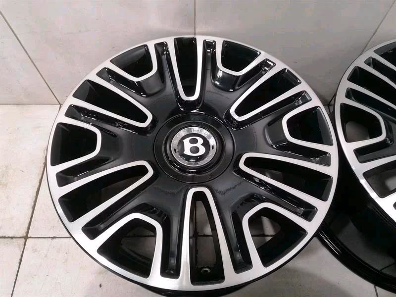 BENTLEY CONTINENTAL GT FLYING SPUR WHEEL SET 19 INCH - Image 2