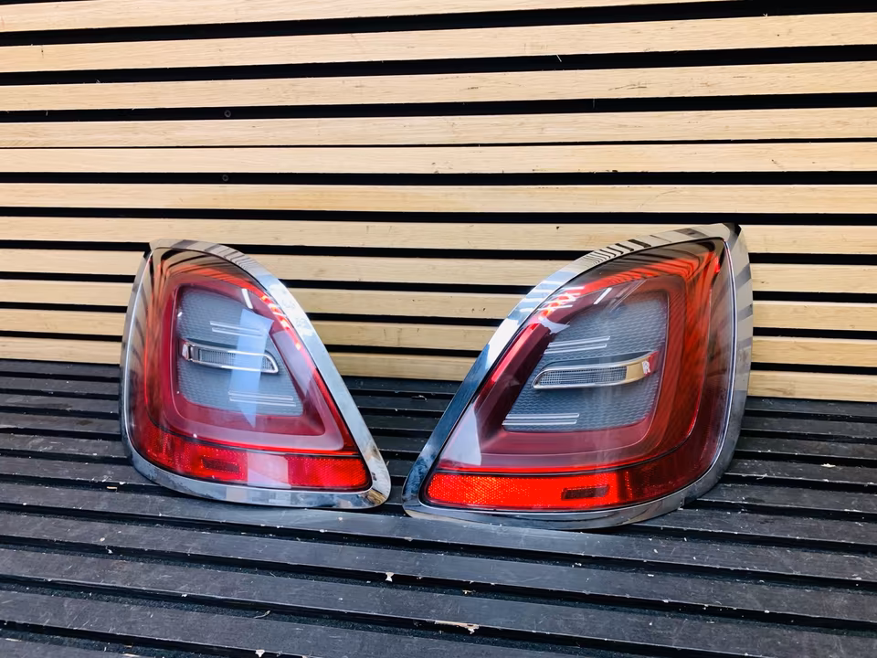 Rolls Royce Ghost Rear Light Rear Light Left Right 5A8FE8602 - Image 9