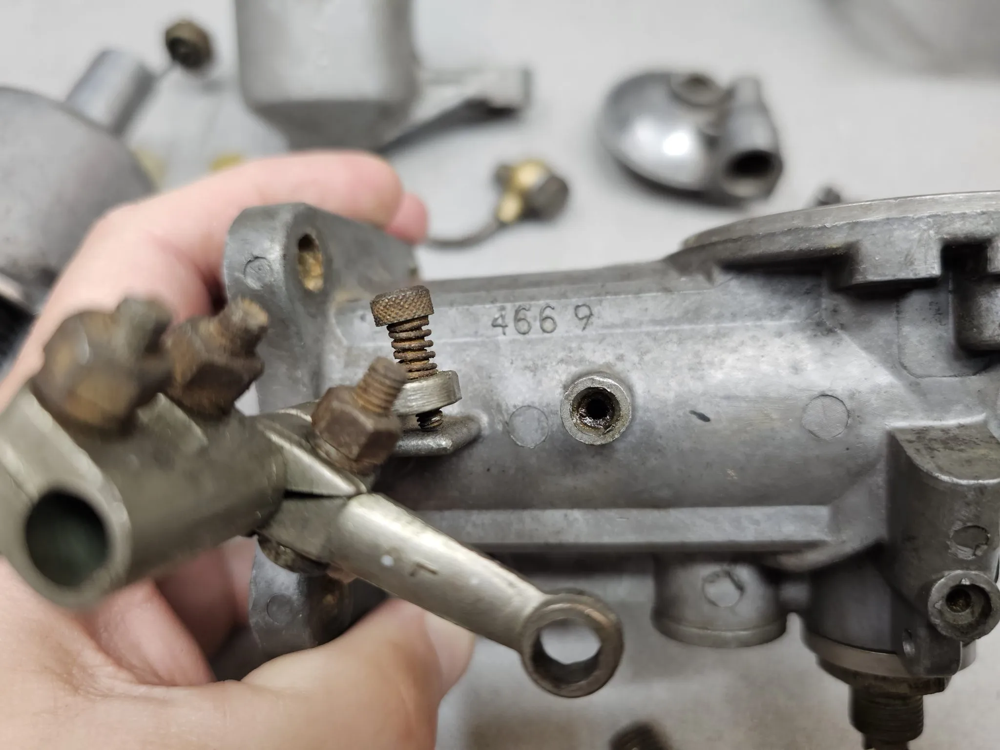 Pair of S.U. H6 Carburetors for Jaguar XK120 - Image 2