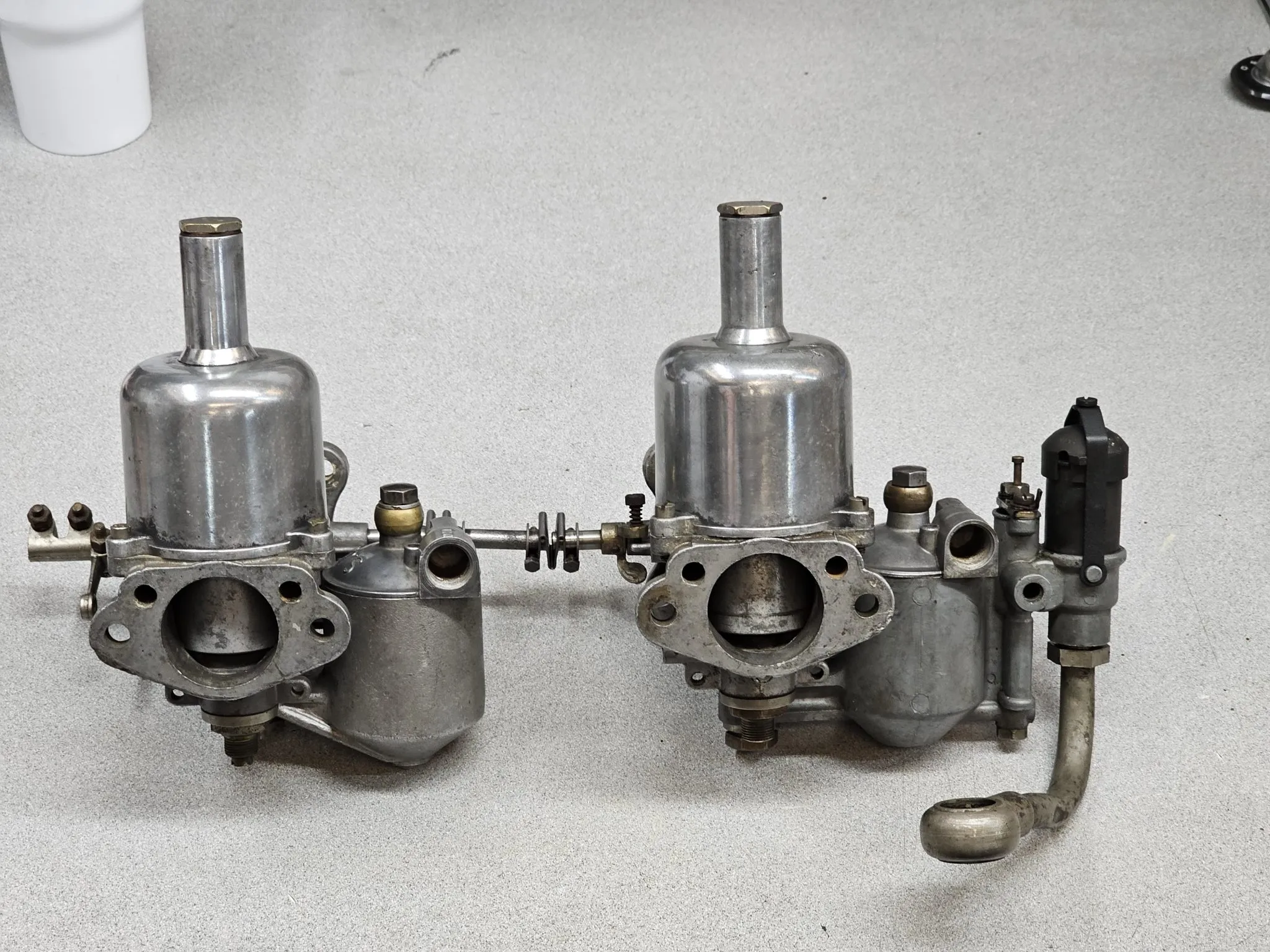 Pair of S.U. H6 Carburetors for Jaguar XK120 - Image 15