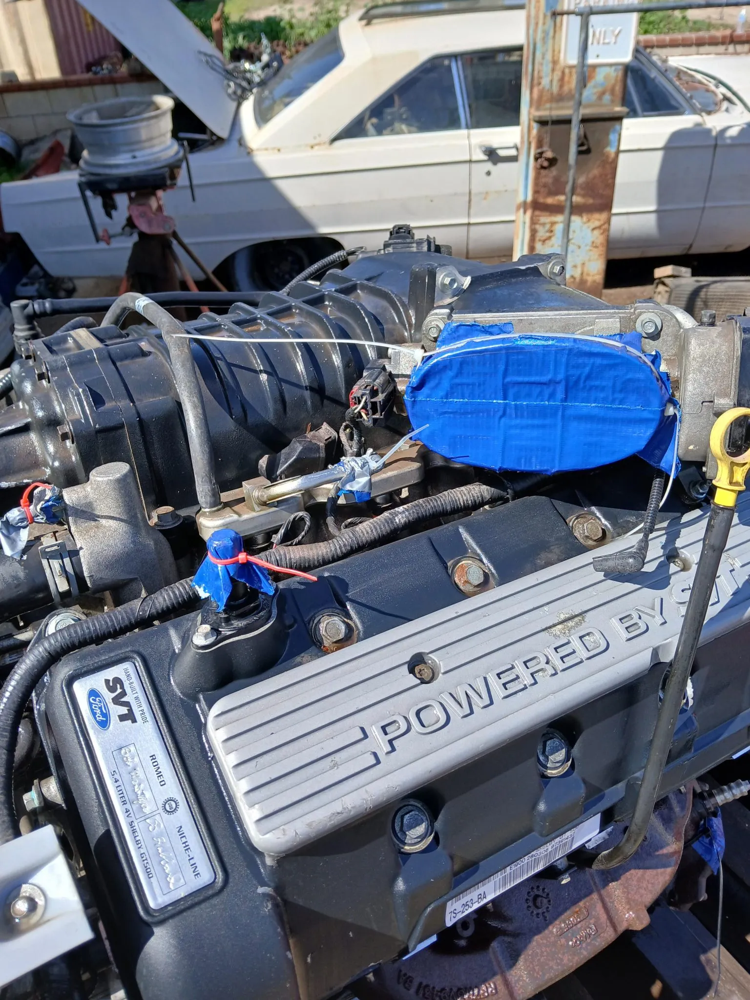 5.4-Liter Ford SVT V8 Engine and 6-Speed Transmission - Image 18