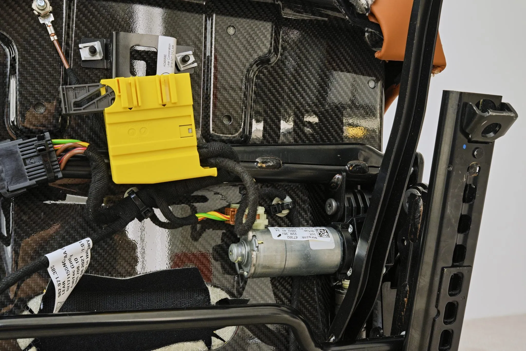 Porsche 992 GT3 Bucket Seats - Image 41