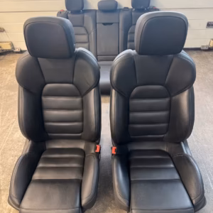 Porsche Macan S Interior Leather Black 18-Way 2020