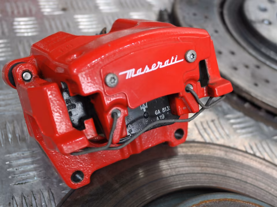 Maserati Levante brakes brake system brake red calipers discs - Image 5