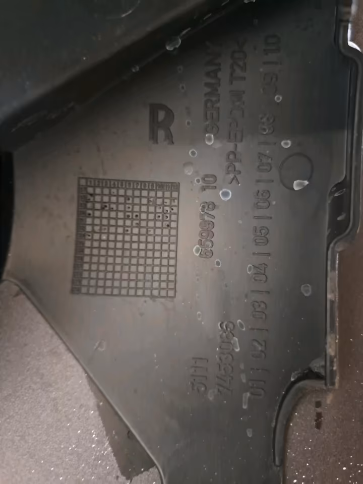 ROLLS-ROYCE CULLINAN RR31 Front Bumper Front Bumper Grey - Image 2