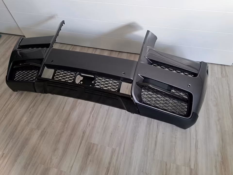 ROLLS-ROYCE CULLINAN RR31 Front Bumper Front Bumper Grey - Image 7