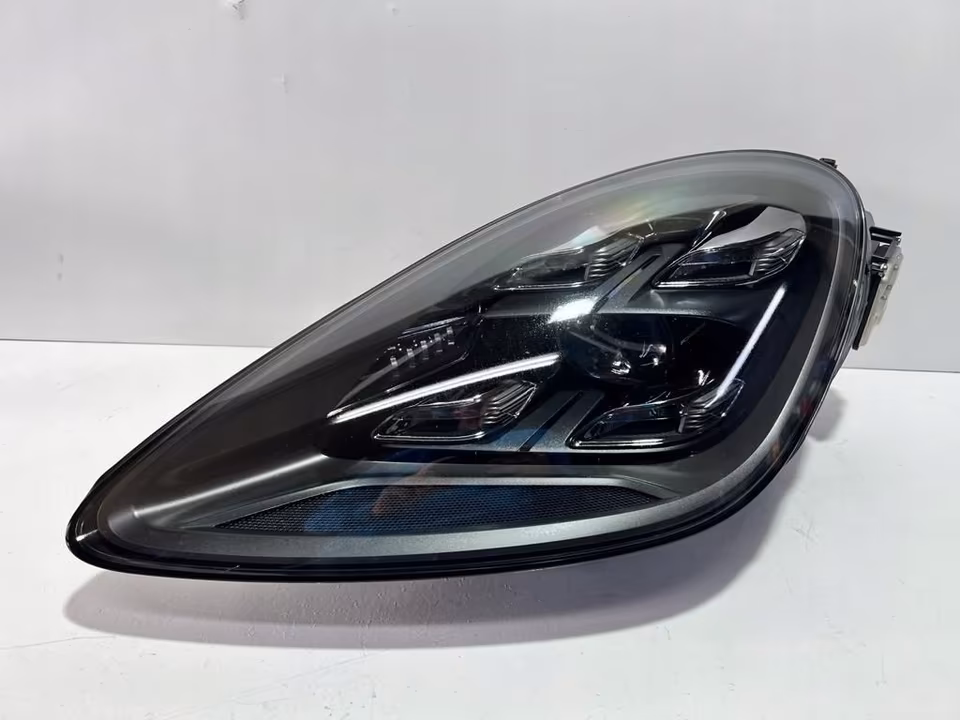 HEADLIGHTS PORSCHE CAYENNE MATRIX GTS 9Y0941036 LEFT RIGHT - Image 10