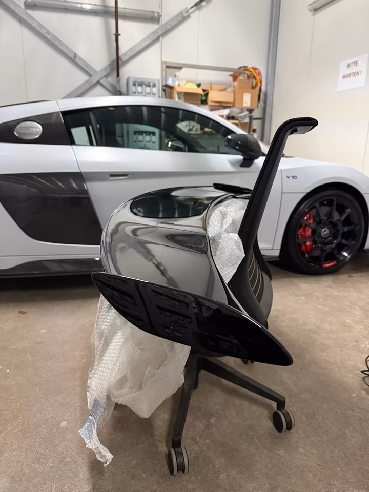 AMG GTR Rear Wing, Mercedes - Image 3