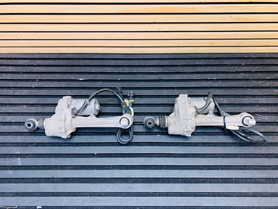 Lamborghini Huracan Actuator Right 4T0501398B - Image 3